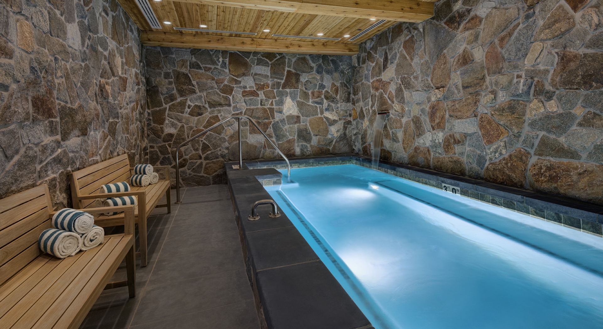 Stillwell Spa Pool