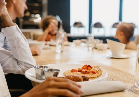 Family eating breakfast