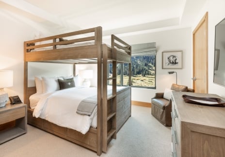 Lift View Bunk Room 3