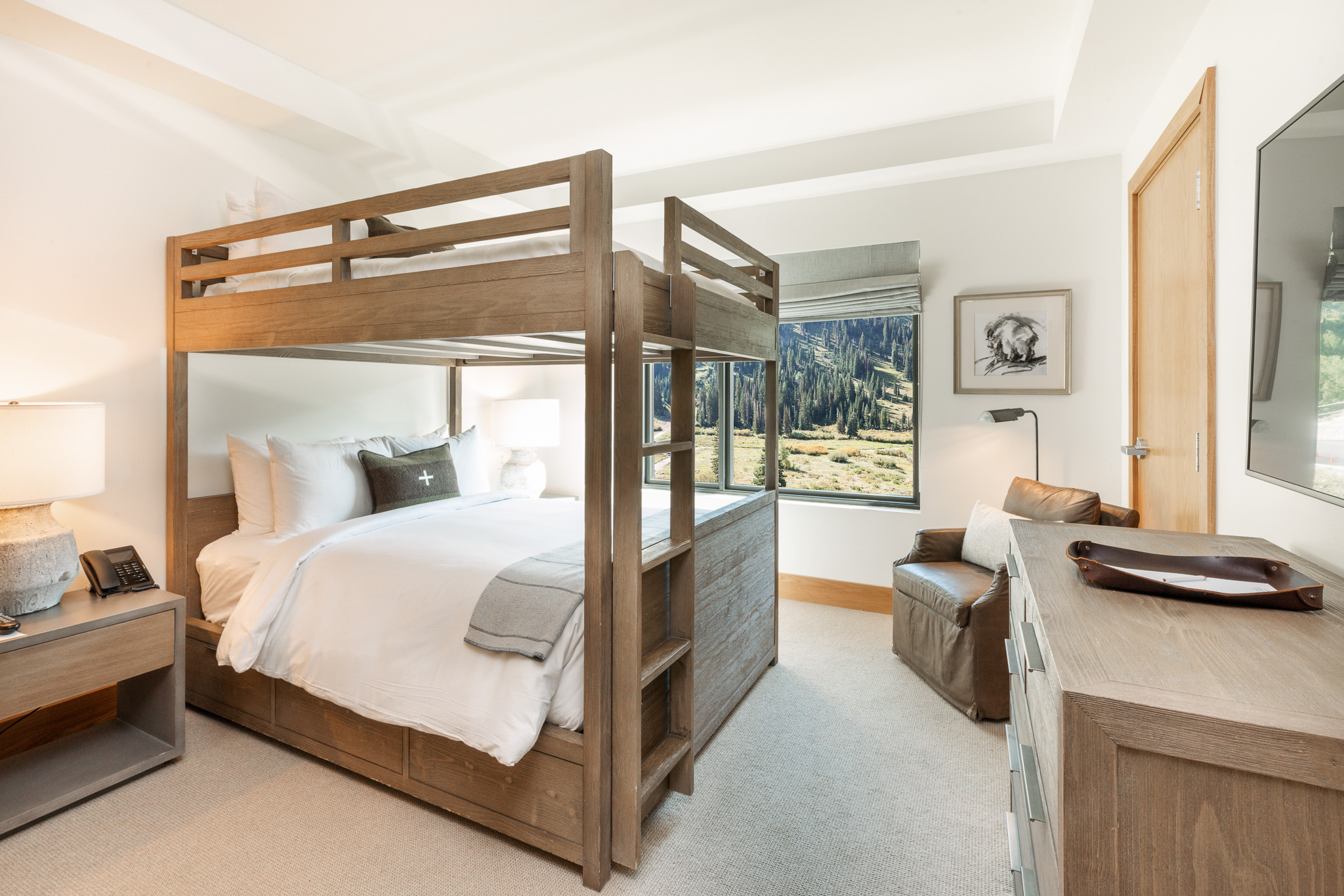 Lift View Bunk Room 3