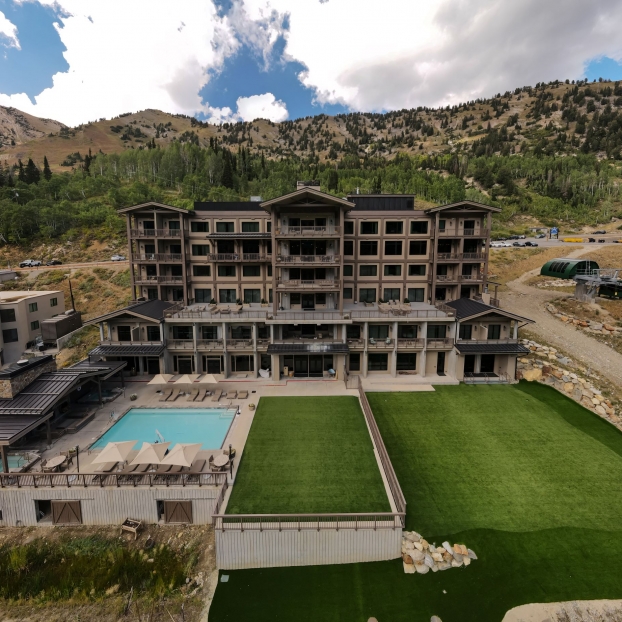 Group Events at Snowpine Lodge 1