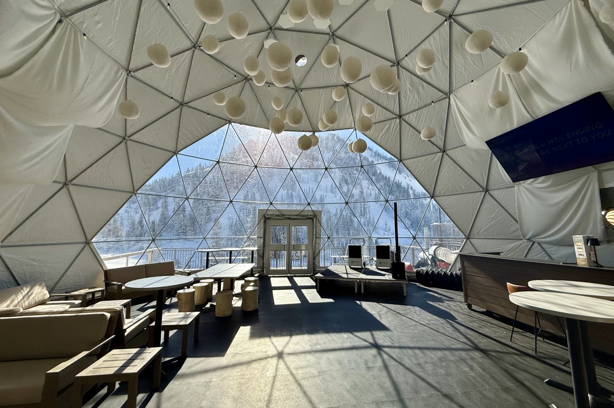 igloo interior